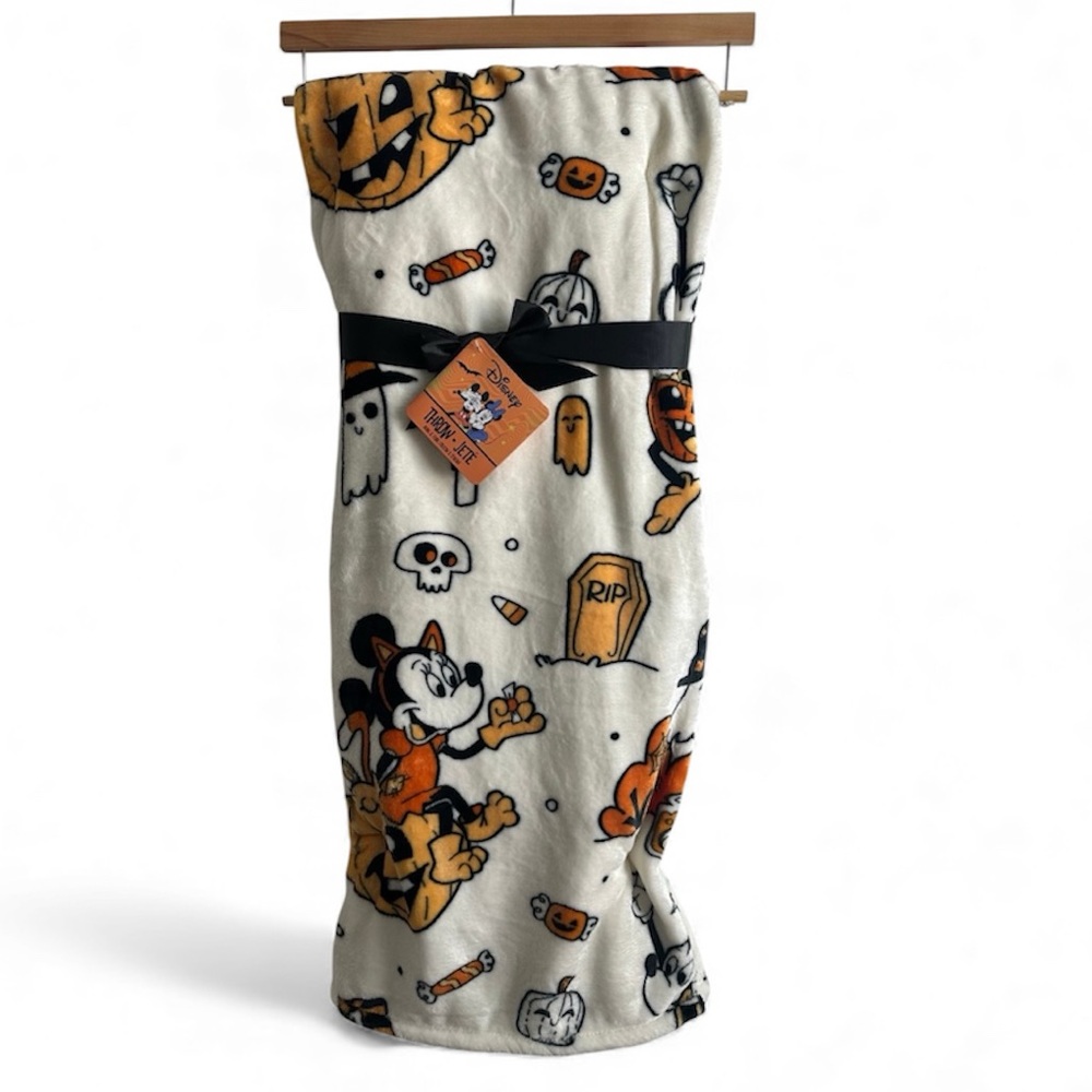 Disney Mickey Minnie 🎃 Halloween Plush Throw Blanket 60x70 NWT
